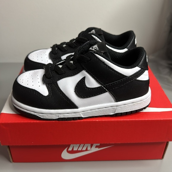 SOLD:Panda Dunks - Picture 2 of 5